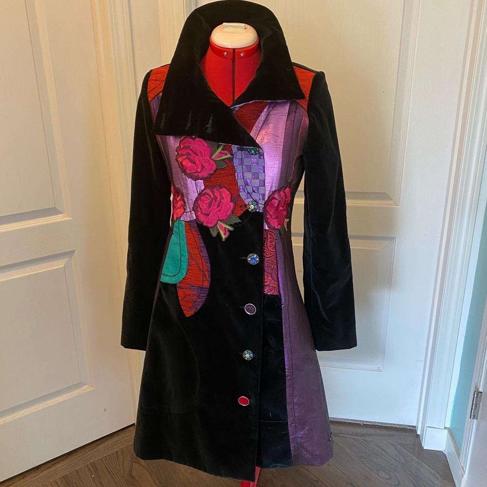 Stunning Desigual Coat in New Condition
